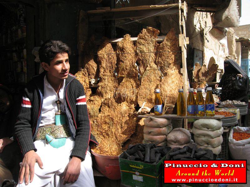 Yemen - From Sana'a to Shahara (Amran) - 12.jpg